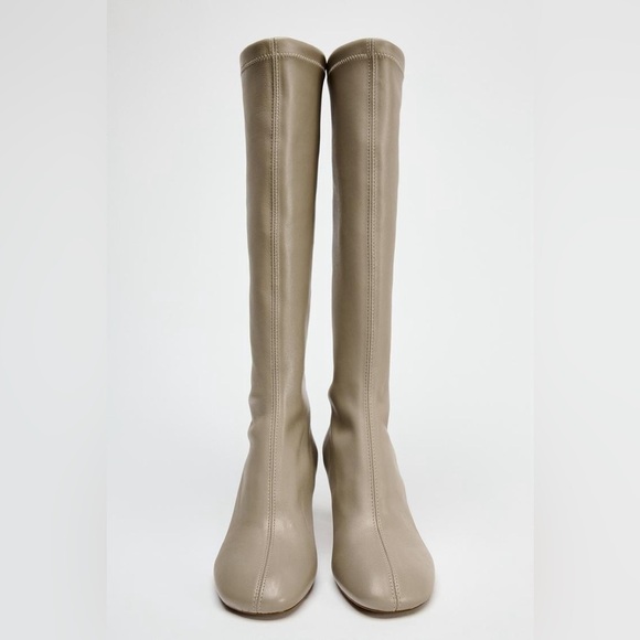 NWT. Zara Gray Soft Leather Knee-High Boots. Size 9. - Picture 5 of 8